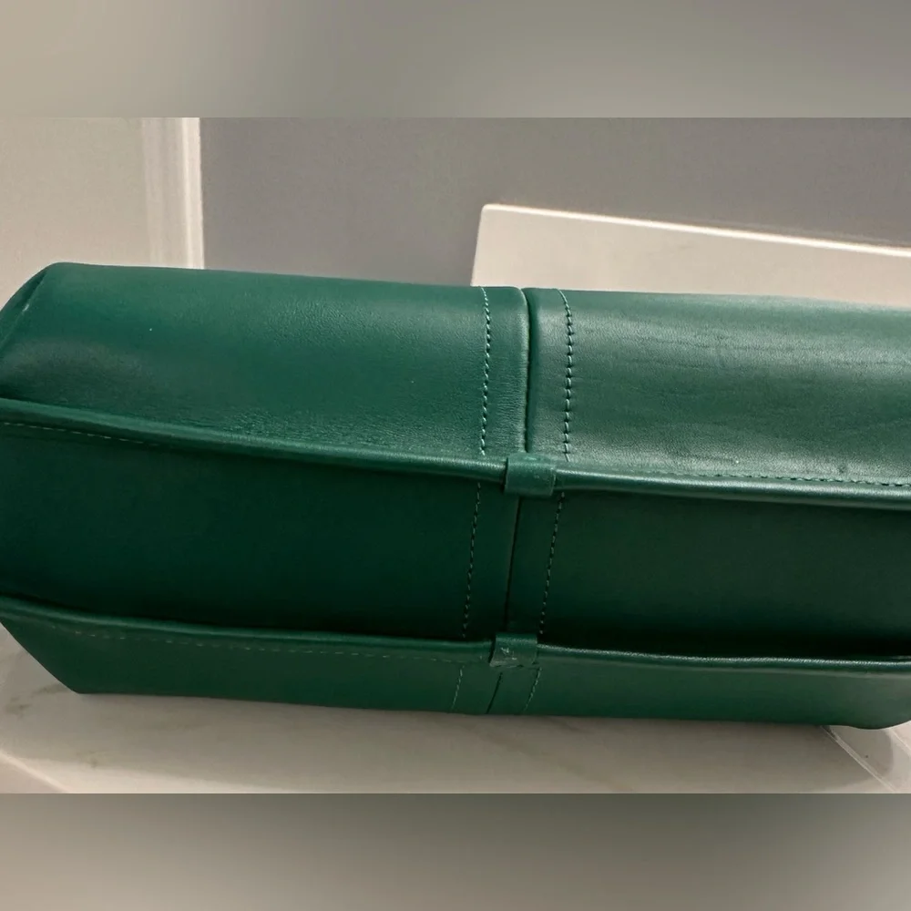 NWT Coach Ergo Shoulder Bag 33 in Green Glovetanned Leather - Picture 9 of 13